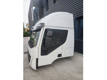 Førerhus og interiør for Lastebil Iveco STRALIS HI-WAY Euro 6: bilde 4 Førerhus og interiør for Lastebil Iveco STRALIS HI-WAY Euro 6: bilde 4