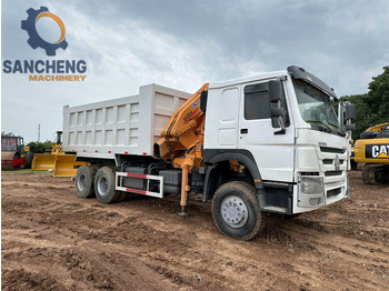 Kranbil SINOTRUK HOWO