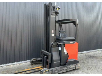 Reachtruck LINDE R16