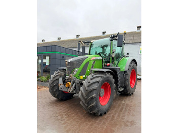 Traktor FENDT 724 Vario