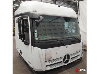 Førerhus og interiør MERCEDES-BENZ