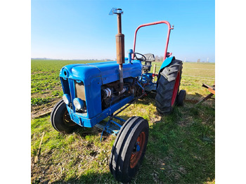 Traktor Ford T2: bilde 3 Traktor Ford T2: bilde 3