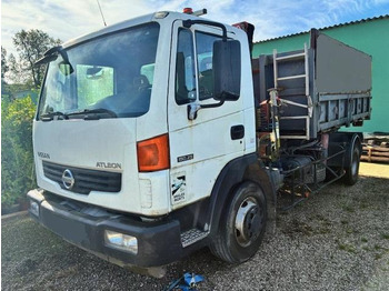 Krokbil NISSAN