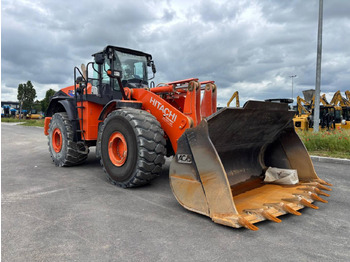 Hjullaster HITACHI