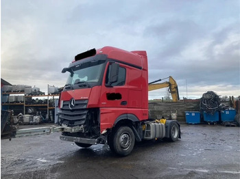 Trekkvogn MERCEDES-BENZ Actros 1851