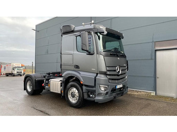 Trekkvogn MERCEDES-BENZ Actros 1851