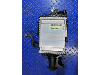 Intercooler MAHLE Mercedes Benz A6560903900: bilde 4
