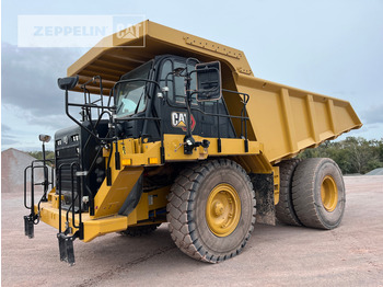 Tipptruck CATERPILLAR