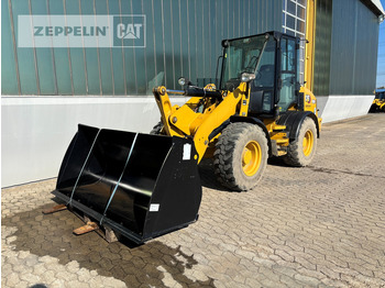 Hjullaster CATERPILLAR 908M