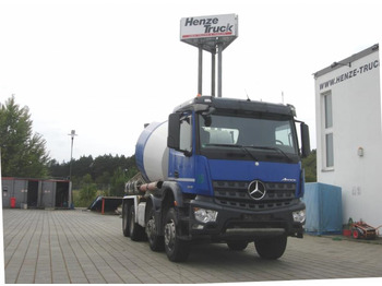 Lastebil MERCEDES-BENZ Arocs 3240