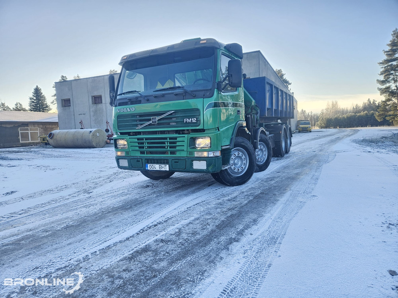 2002 Volvo FM12 8x4 Cable lift + Crane HMF - Lastebil med kabelsystem, Kranbil: bilde 3 2002 Volvo FM12 8x4 Cable lift + Crane HMF - Lastebil med kabelsystem, Kranbil: bilde 3