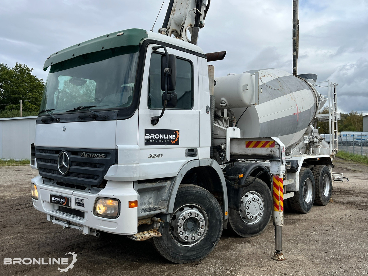 2004 MERCEDES-BENZ ACTROS 3241K 8X4/4 PUMI - Betongbil: bilde 1 2004 MERCEDES-BENZ ACTROS 3241K 8X4/4 PUMI - Betongbil: bilde 1