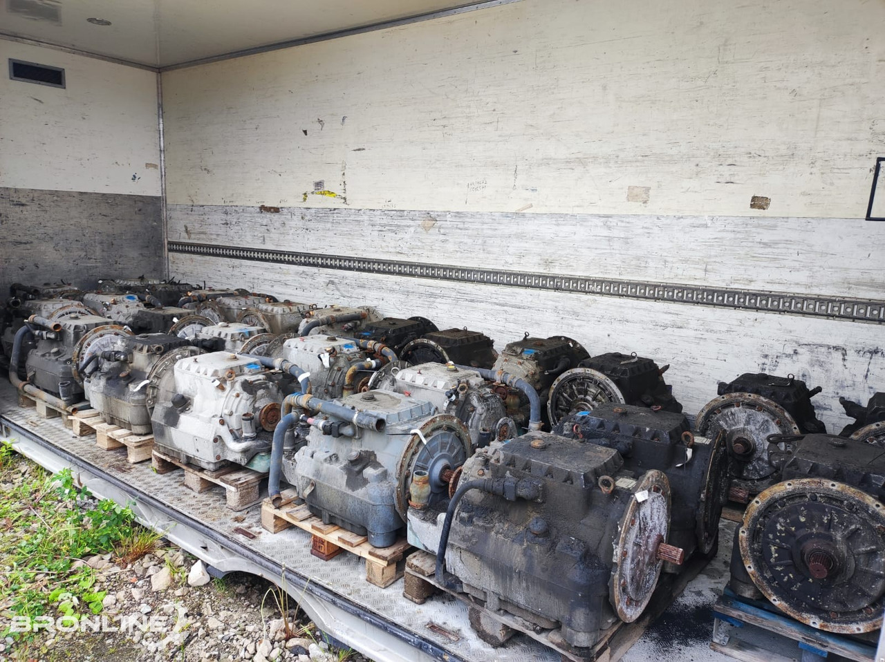 MAN VOITH GEARBOXES 27 pcs - Girkasse for Lastebil: bilde 2 MAN VOITH GEARBOXES 27 pcs - Girkasse for Lastebil: bilde 2