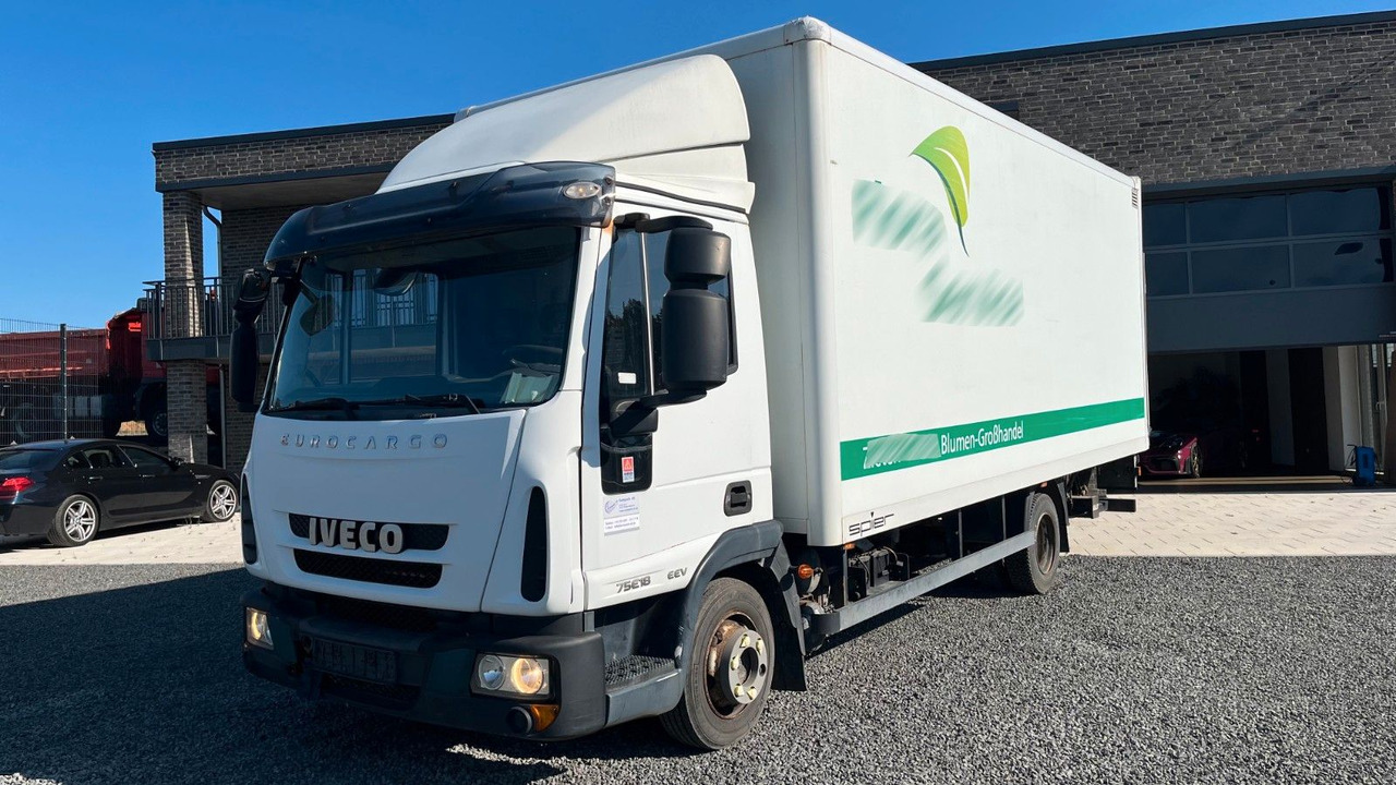 Iveco ML75E18 Blumen Koffer LBW Klimaanlage EEV ML80 Iveco ML75E18 Blumen Koffer LBW Klimaanlage EEV ML80 - Varebil med skap: bilde 2 Iveco ML75E18 Blumen Koffer LBW Klimaanlage EEV ML80 Iveco ML75E18 Blumen Koffer LBW Klimaanlage EEV ML80 - Varebil med skap: bilde 2