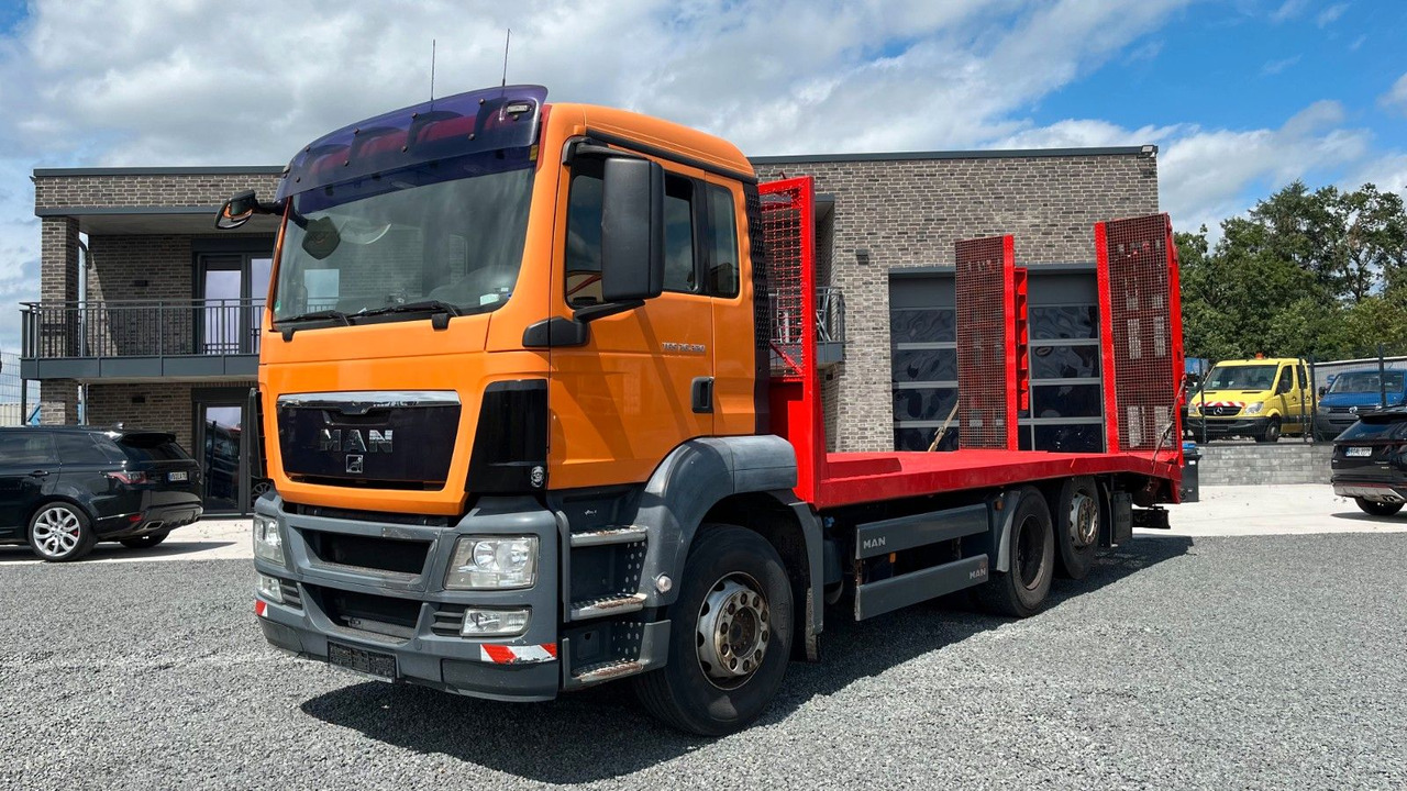 MAN TGS 26.320 Abschlepper Transporter Baumaschinen - Bergingsbil: bilde 2 MAN TGS 26.320 Abschlepper Transporter Baumaschinen - Bergingsbil: bilde 2