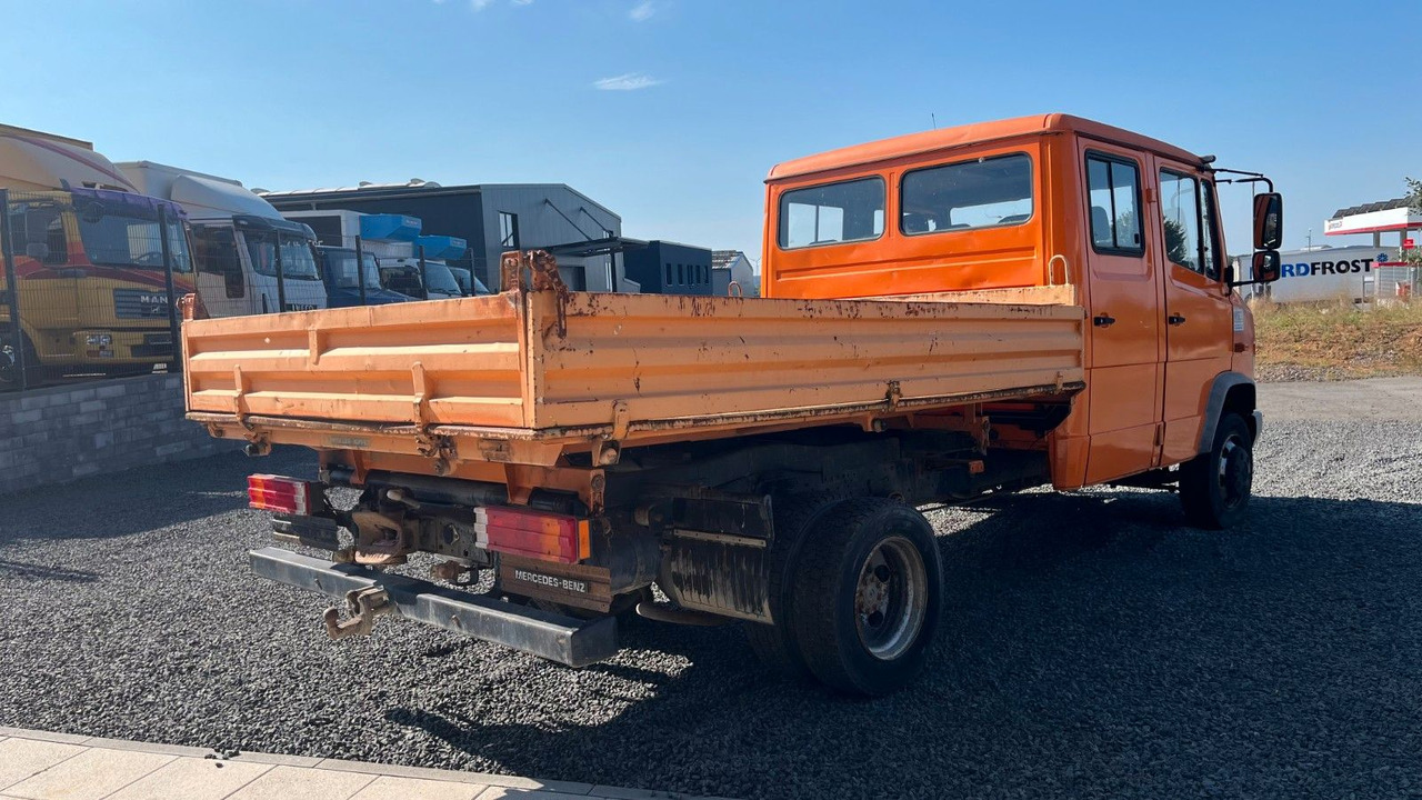Mercedes-Benz 818 DK Kipper Dreiseitenkipper Meiller Doka Mercedes-Benz 818 DK Kipper Dreiseitenkipper Meiller Doka - Varebil med tipp, Varebil med dobbelt førerhus: bilde 5 Mercedes-Benz 818 DK Kipper Dreiseitenkipper Meiller Doka Mercedes-Benz 818 DK Kipper Dreiseitenkipper Meiller Doka - Varebil med tipp, Varebil med dobbelt førerhus: bilde 5