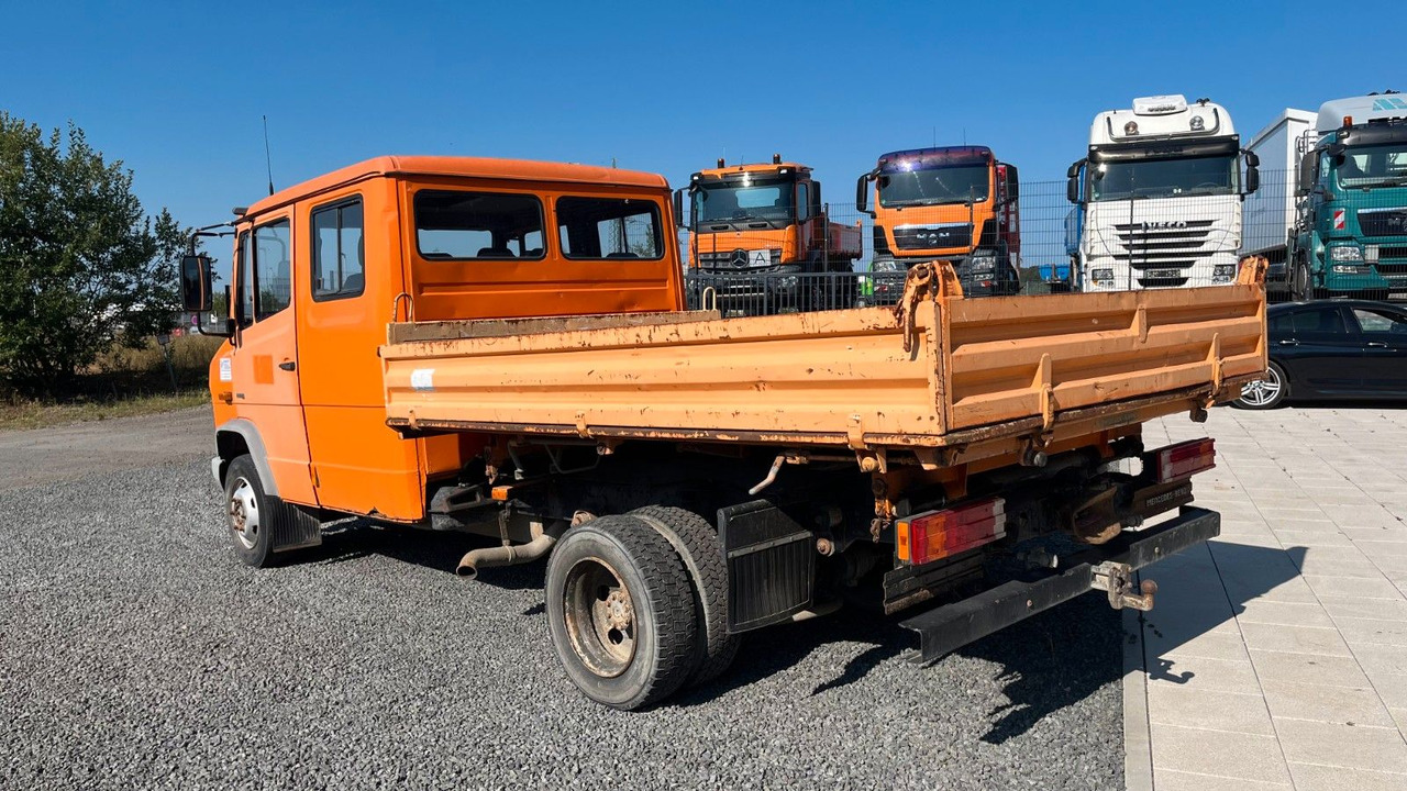 Mercedes-Benz 818 DK Kipper Dreiseitenkipper Meiller Doka Mercedes-Benz 818 DK Kipper Dreiseitenkipper Meiller Doka - Varebil med tipp, Varebil med dobbelt førerhus: bilde 4 Mercedes-Benz 818 DK Kipper Dreiseitenkipper Meiller Doka Mercedes-Benz 818 DK Kipper Dreiseitenkipper Meiller Doka - Varebil med tipp, Varebil med dobbelt førerhus: bilde 4
