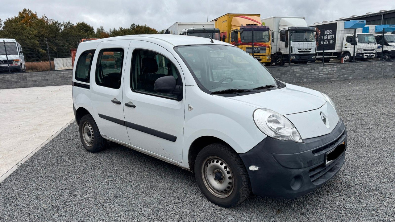 Renault Kangoo Mehrzweckfahrzeug 1.6 Benzin - Personenbil: bilde 3 Renault Kangoo Mehrzweckfahrzeug 1.6 Benzin - Personenbil: bilde 3