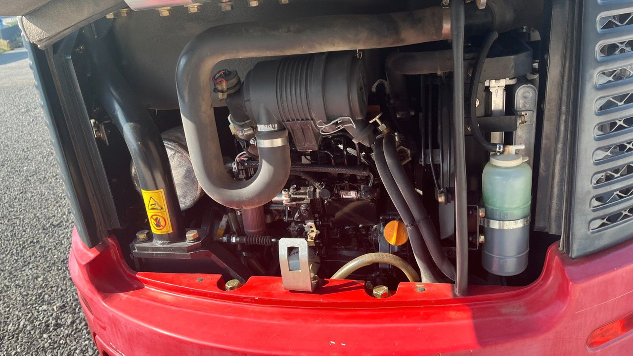 Takeuchi TB23R Minibagger 2670 Kg Takeuchi TB23R Minibagger 2670 Kg - Minigraver: bilde 5 Takeuchi TB23R Minibagger 2670 Kg Takeuchi TB23R Minibagger 2670 Kg - Minigraver: bilde 5