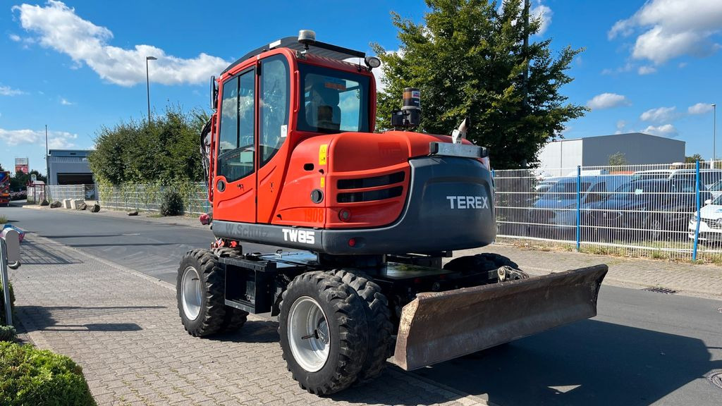 Terex TW85 Mobilbagger 8600 Kg Verstellausleger Terex TW85 Mobilbagger 8600 Kg Verstellausleger - Hjulgraver: bilde 4 Terex TW85 Mobilbagger 8600 Kg Verstellausleger Terex TW85 Mobilbagger 8600 Kg Verstellausleger - Hjulgraver: bilde 4