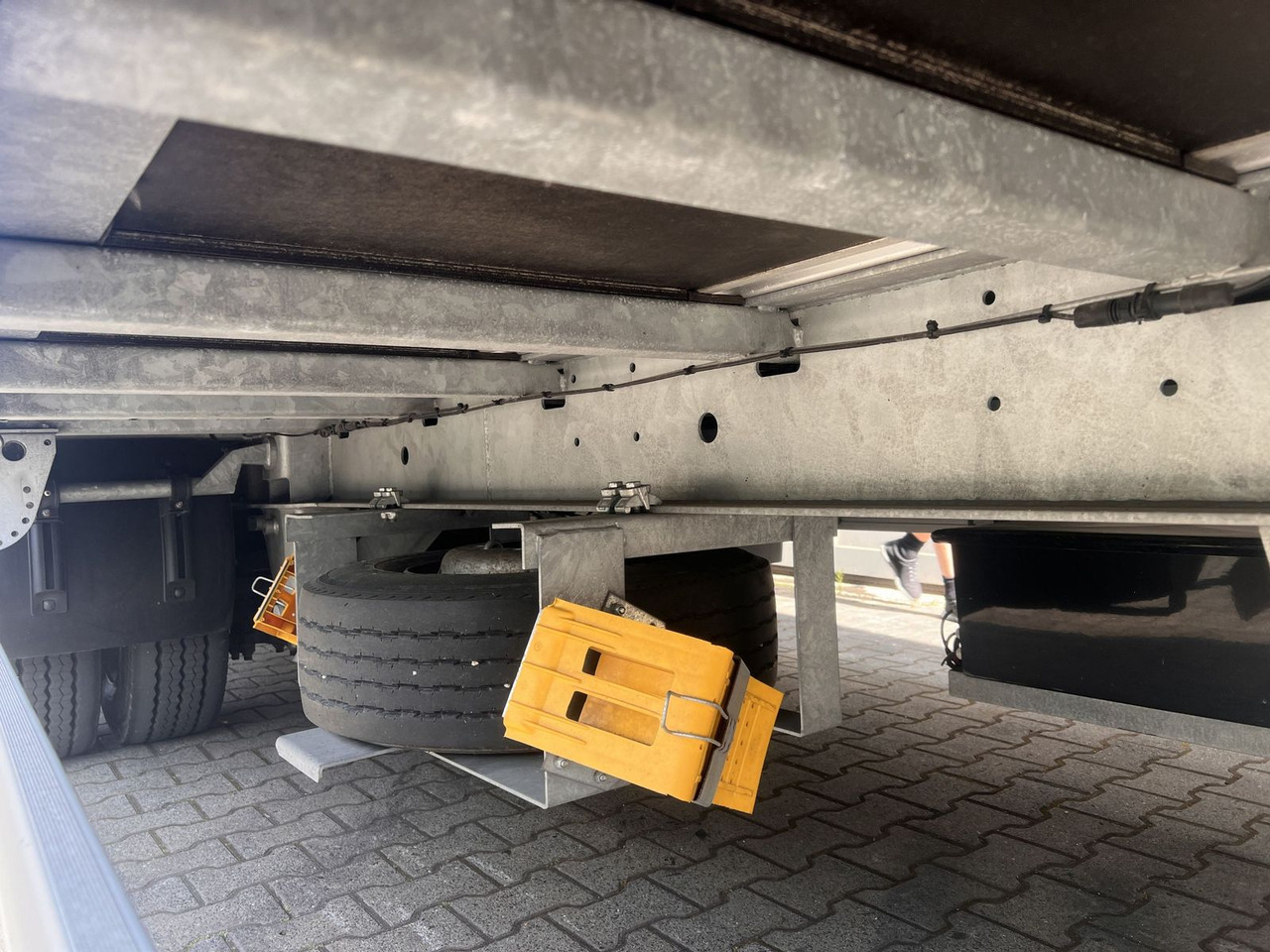 Skaphenger Ackermann  1 Achs Kofferanhänger mit Ladebordwand 10,5 t G: bilde 7