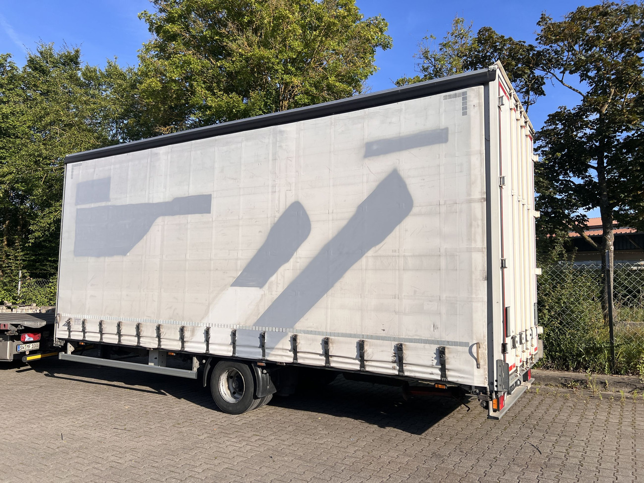 Ackermann Z-KA-F10.5/7,5 1 Achs Planenanhänger 10,5 t GG - Kapellhenger: bilde 4 Ackermann Z-KA-F10.5/7,5 1 Achs Planenanhänger 10,5 t GG - Kapellhenger: bilde 4