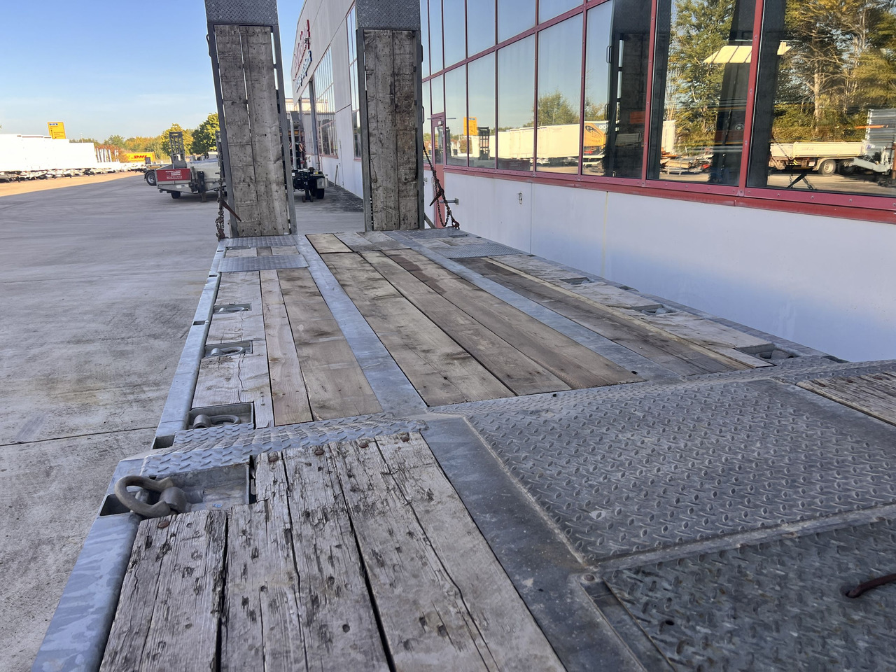 Humbaur HTD 30 3 Achs Tiefladeranhänger, verzinkt - Lavloader tilhenger: bilde 4 Humbaur HTD 30 3 Achs Tiefladeranhänger, verzinkt - Lavloader tilhenger: bilde 4