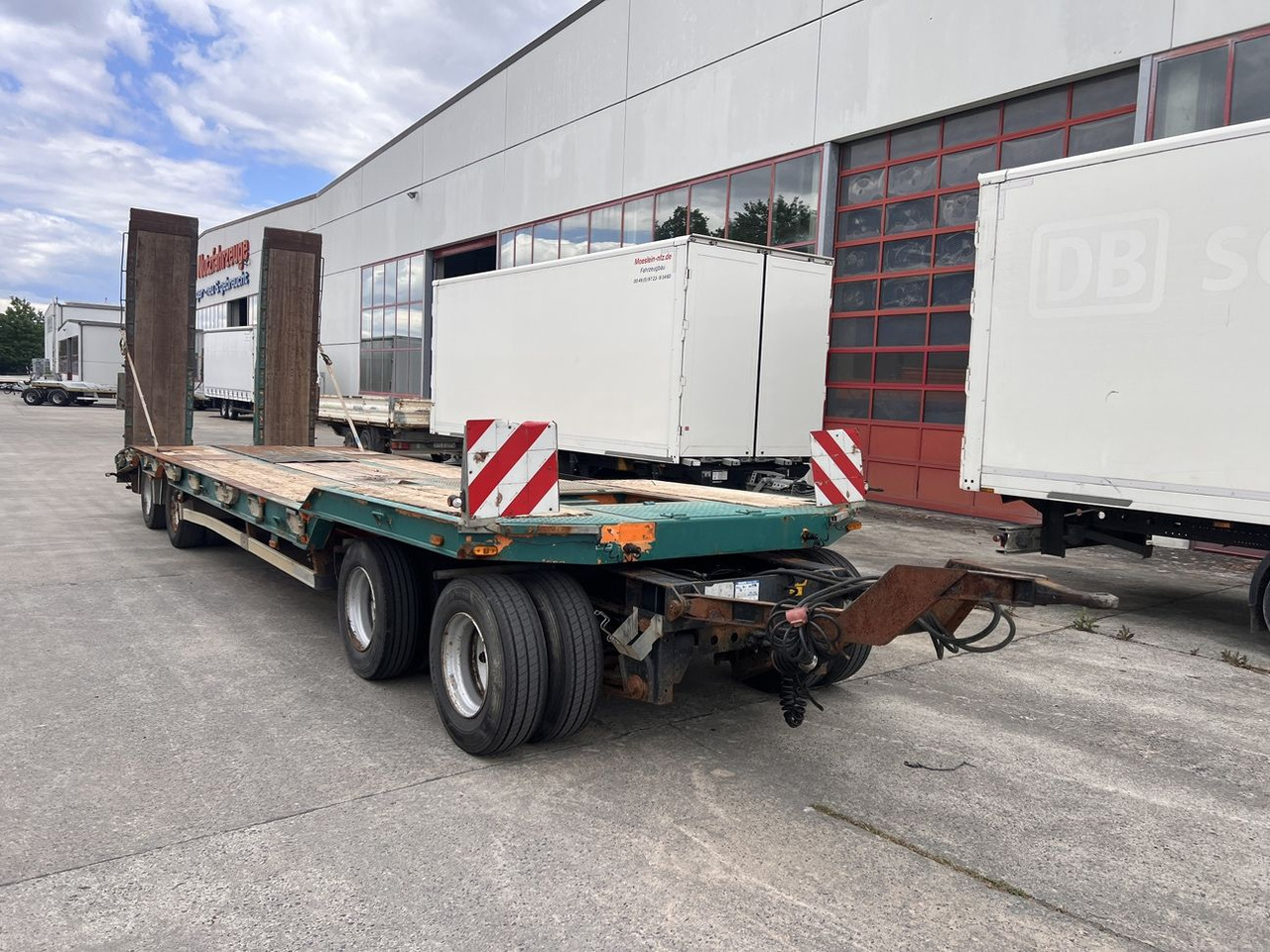 Humbaur HTD 409525-4A 4 Achs Tiefladeranhänger - Lavloader tilhenger: bilde 4 Humbaur HTD 409525-4A 4 Achs Tiefladeranhänger - Lavloader tilhenger: bilde 4