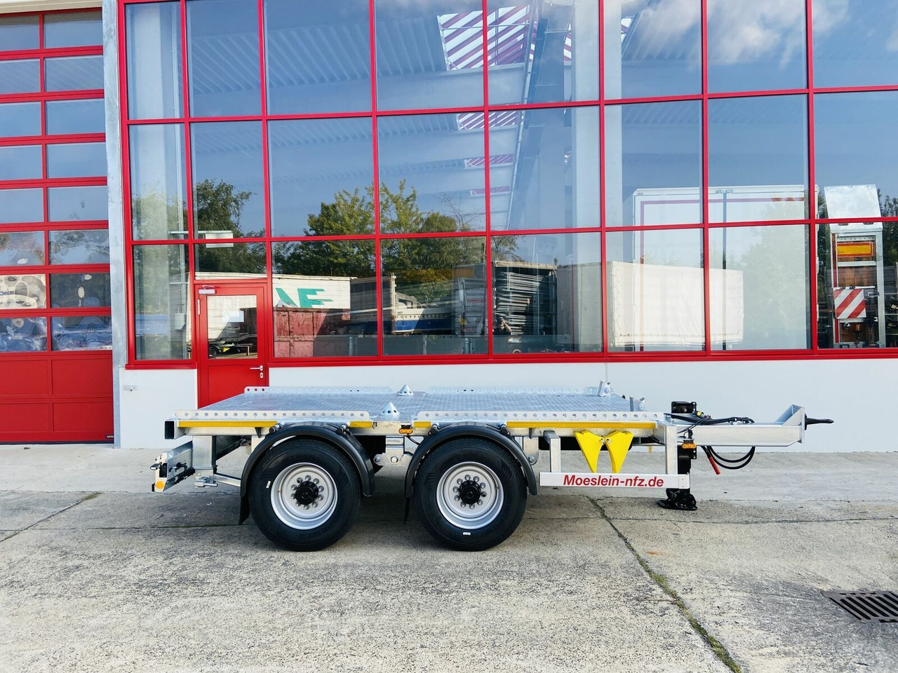 Möslein 14 t Tandem- Absetzmuldenanhänger,geschlossenen - Krokhenger/ Liftdumper henger: bilde 1 Möslein 14 t Tandem- Absetzmuldenanhänger,geschlossenen - Krokhenger/ Liftdumper henger: bilde 1