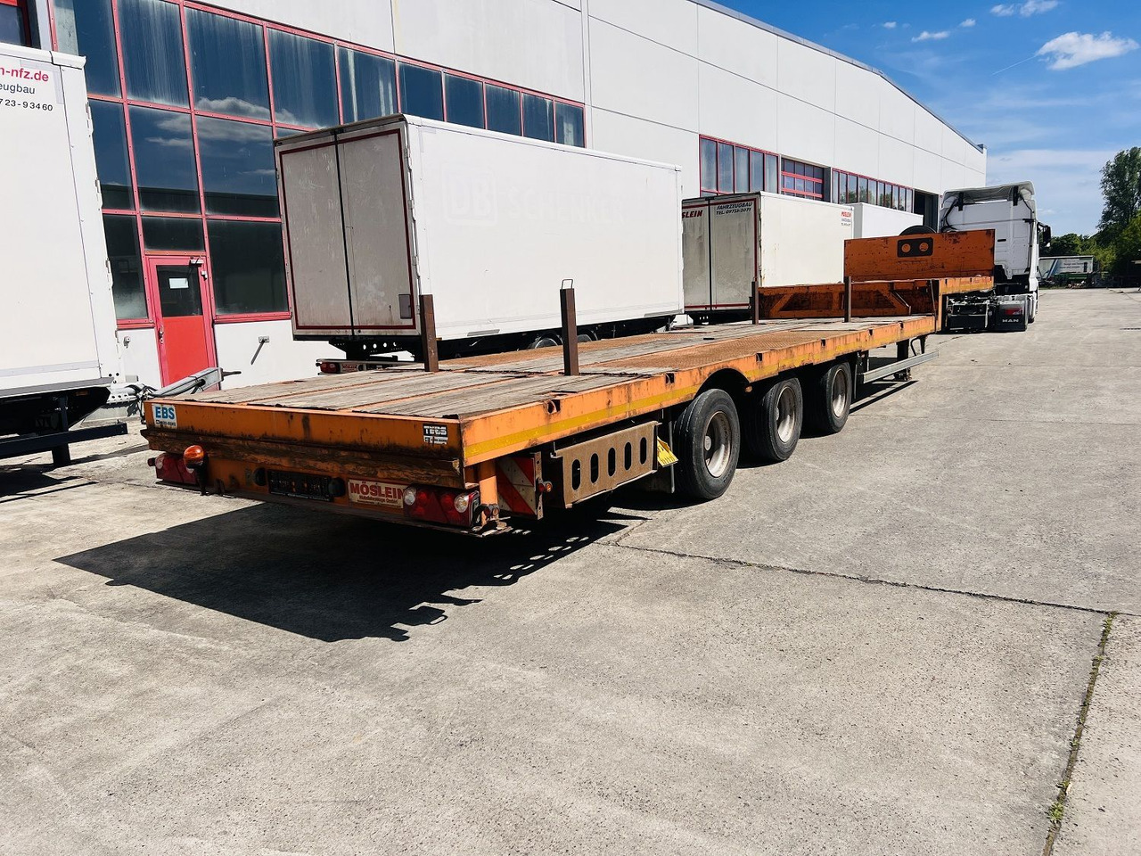 Möslein 3 Achs Satteltieflader Plato 45 t GGfür Fertigt - Lavloader semitrailer: bilde 5 Möslein 3 Achs Satteltieflader Plato 45 t GGfür Fertigt - Lavloader semitrailer: bilde 5