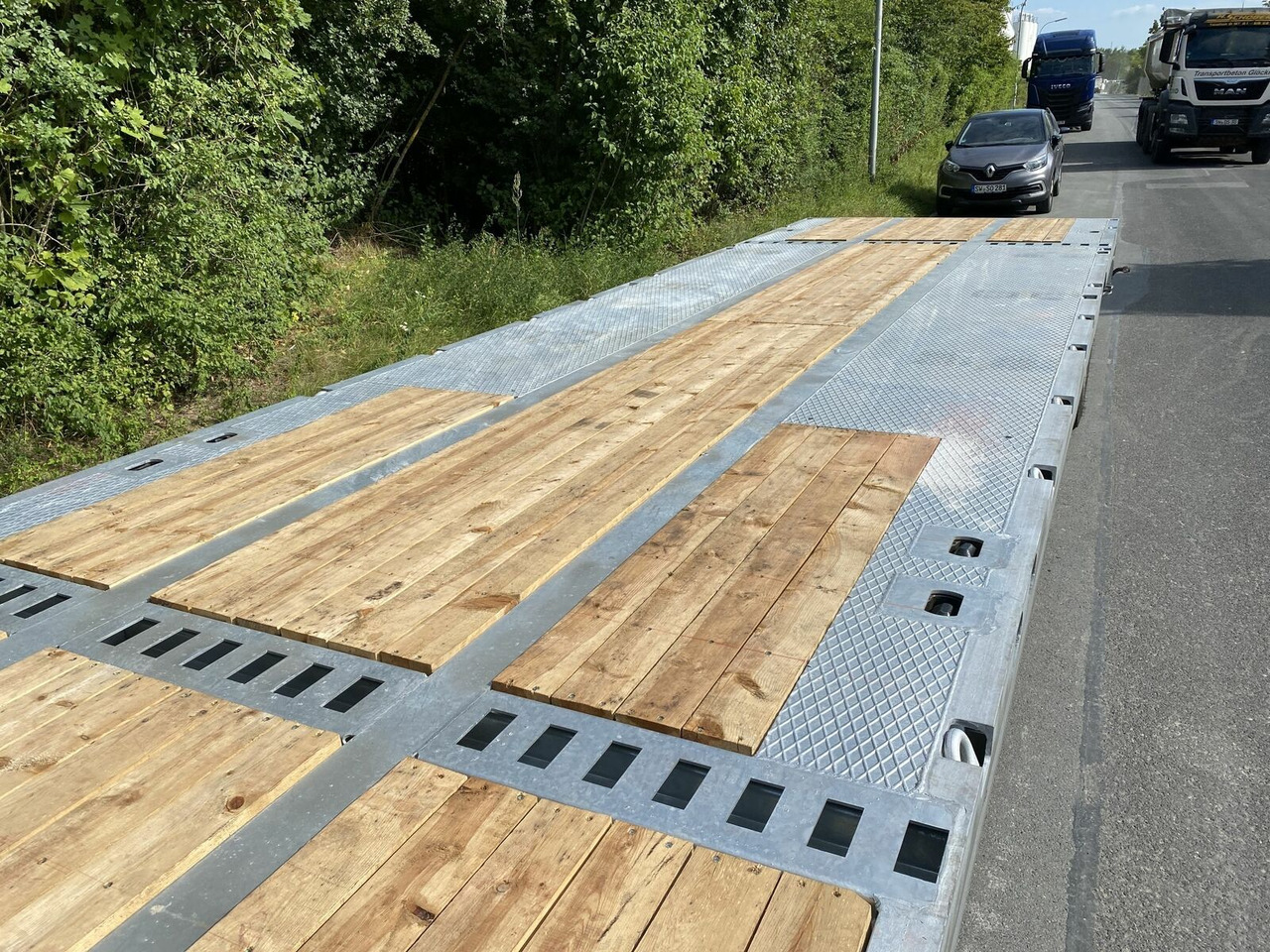 Möslein 3 Achs Satteltieflader Plato 45 t GGfür Fertigt - Lavloader semitrailer: bilde 4 Möslein 3 Achs Satteltieflader Plato 45 t GGfür Fertigt - Lavloader semitrailer: bilde 4