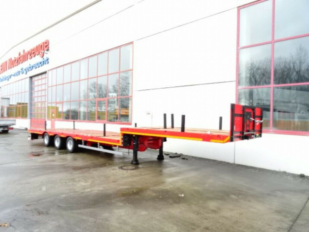Möslein 3 Achs Satteltieflader Plato - Lavloader semitrailer: bilde 1 Möslein 3 Achs Satteltieflader Plato - Lavloader semitrailer: bilde 1