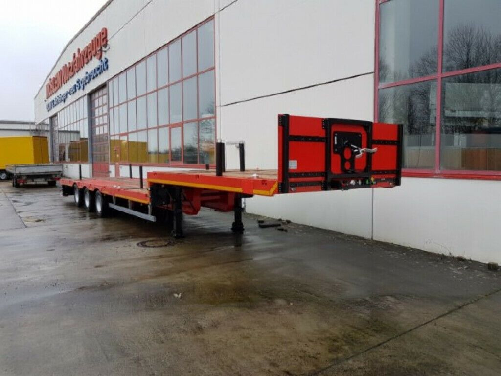 Möslein 3 Achs Satteltieflader Plato - Lavloader semitrailer: bilde 3 Möslein 3 Achs Satteltieflader Plato - Lavloader semitrailer: bilde 3