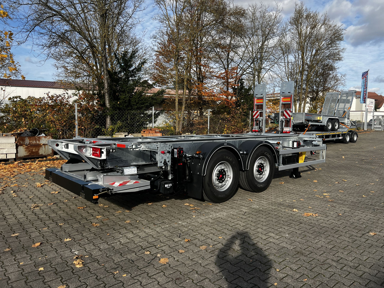 Möslein BDF Tandem- BDF- Wechselanhänger mit Ladebordwand - Container-transport/ Vekselflak tilhenger: bilde 2 Möslein BDF Tandem- BDF- Wechselanhänger mit Ladebordwand - Container-transport/ Vekselflak tilhenger: bilde 2