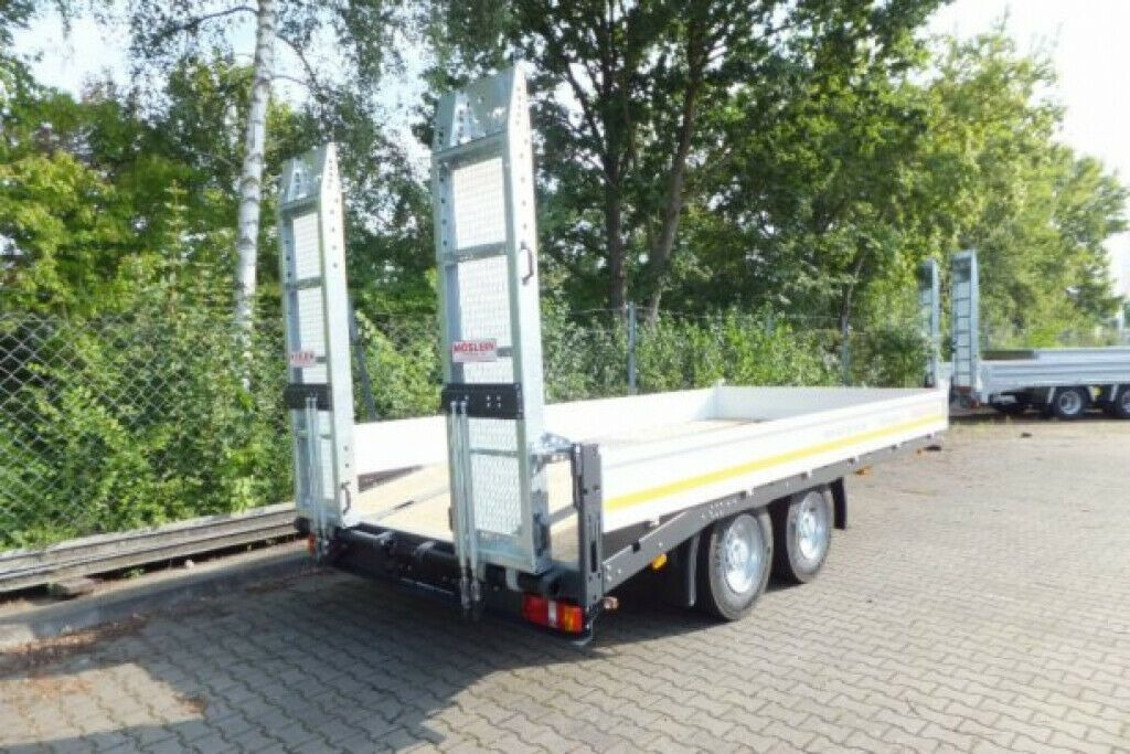 Möslein Neuer Tandemtieflader 13 t GG - Lavloader tilhenger: bilde 4 Möslein Neuer Tandemtieflader 13 t GG - Lavloader tilhenger: bilde 4
