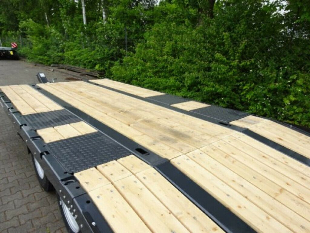 Möslein Neuer Tandemtieflader 13 t GG - Lavloader tilhenger: bilde 4 Möslein Neuer Tandemtieflader 13 t GG - Lavloader tilhenger: bilde 4