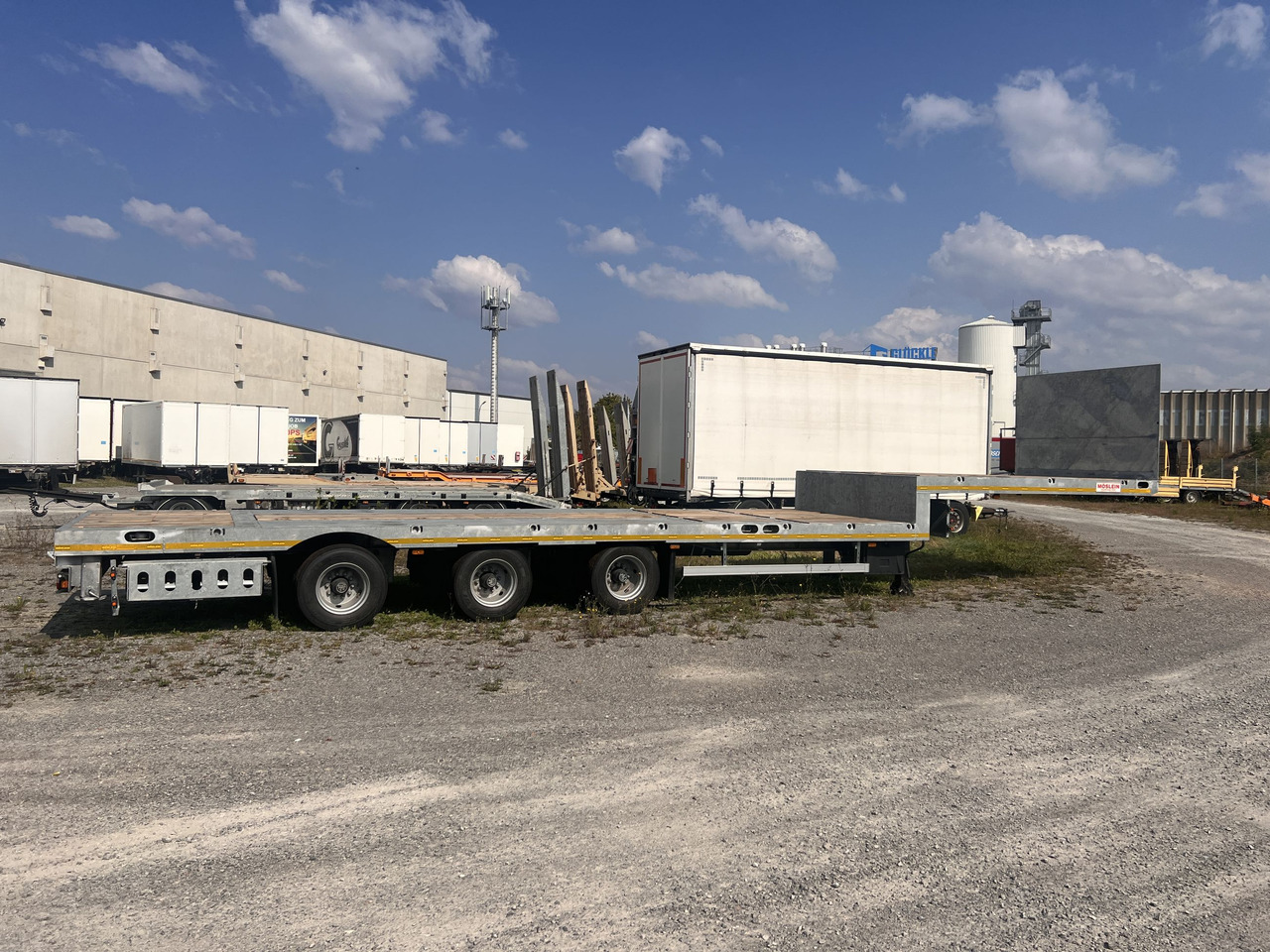 Möslein ST 3 Plato 8,7 3 Achs Satteltieflader Plato 45 t GGfür Fertigteile, Baumaschinen - Lavloader semitrailer: bilde 4 Möslein ST 3 Plato 8,7 3 Achs Satteltieflader Plato 45 t GGfür Fertigteile, Baumaschinen - Lavloader semitrailer: bilde 4