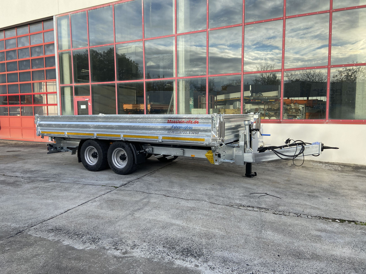 Möslein TTD 11 Breite Reifen Kipper Tieflader, Breite Reifen-- Neufahrzeug -- - Tipphenger: bilde 4 Möslein TTD 11 Breite Reifen Kipper Tieflader, Breite Reifen-- Neufahrzeug -- - Tipphenger: bilde 4