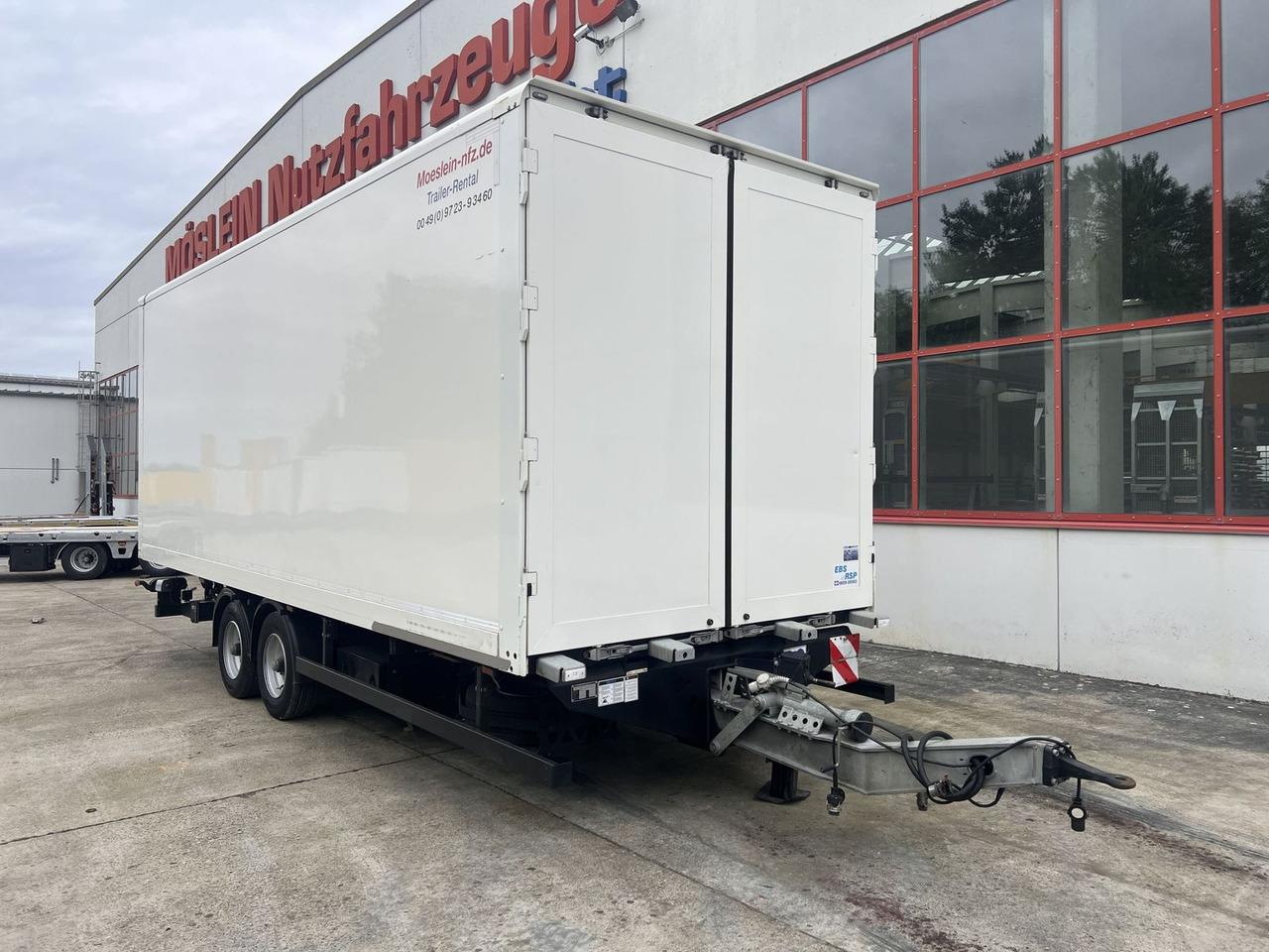 Möslein Tandem Koffer, Ladebordwand + Durchladbar - Skaphenger: bilde 2 Möslein Tandem Koffer, Ladebordwand + Durchladbar - Skaphenger: bilde 2
