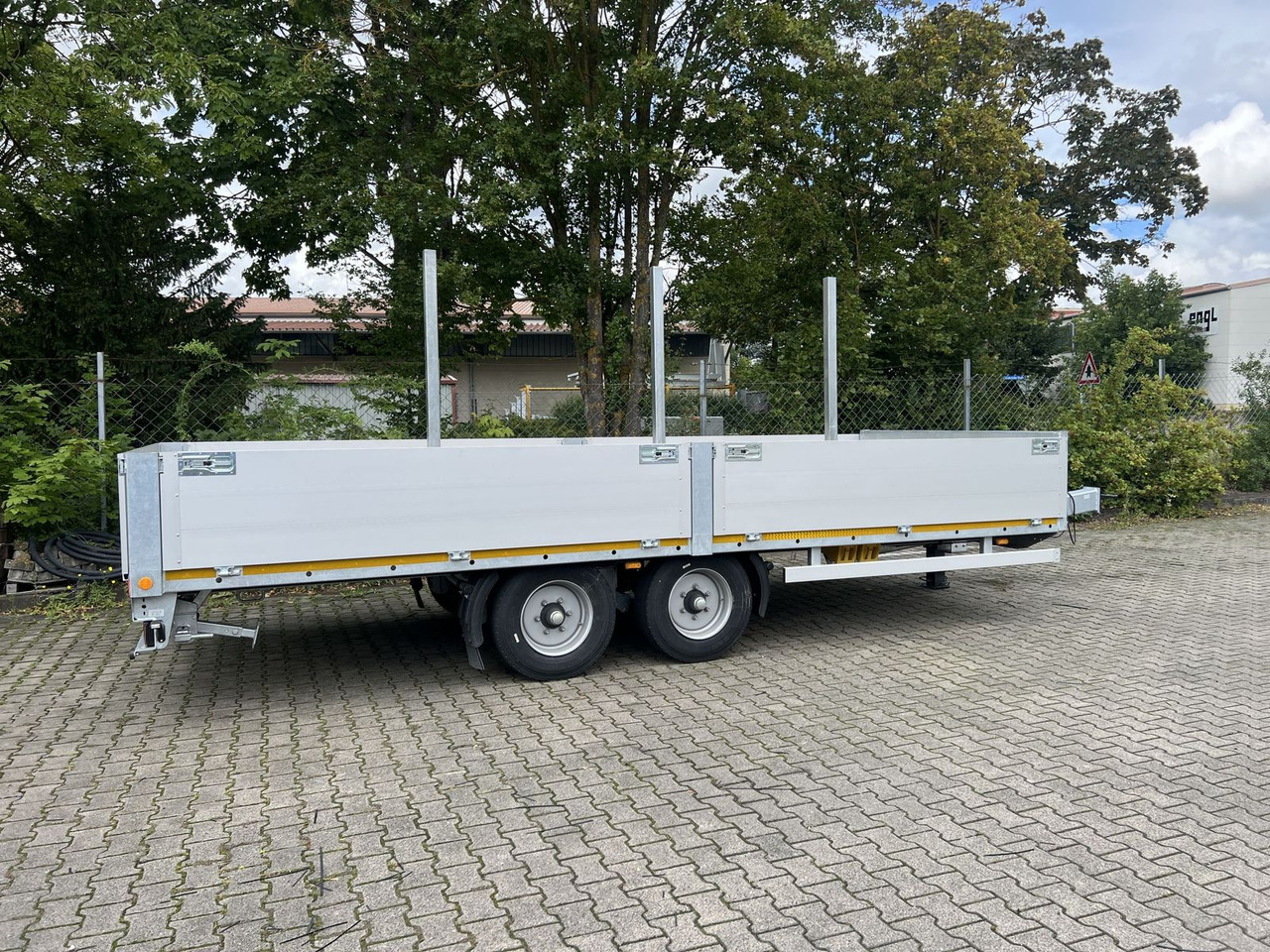 Möslein Tandem- Pritschenanhänger- Tieflader - Lavloader tilhenger: bilde 1 Möslein Tandem- Pritschenanhänger- Tieflader - Lavloader tilhenger: bilde 1