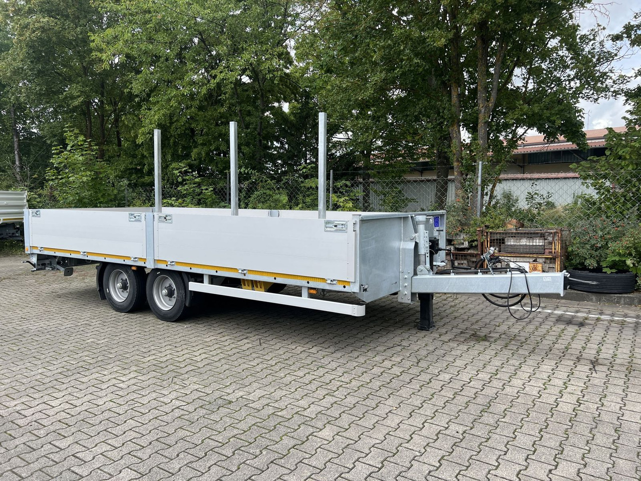 Planhenger/ Flathenger Möslein  Tandem- Pritschenanhänger- Tieflader: bilde 1
