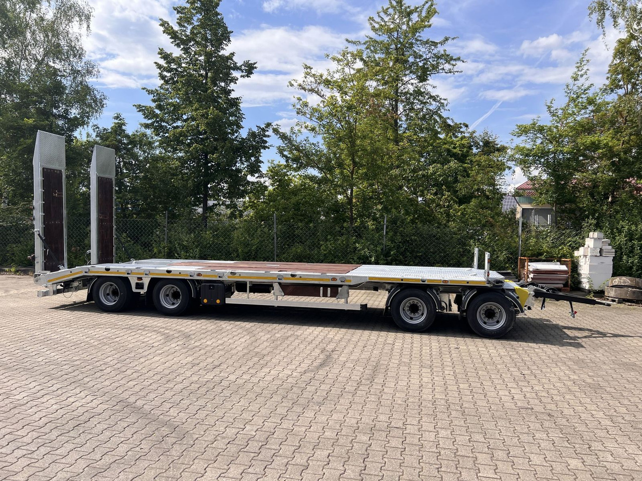 Möslein neuer 4 Achs Tieflader gerade hydraulischen Ram - Lavloader tilhenger: bilde 1 Möslein neuer 4 Achs Tieflader gerade hydraulischen Ram - Lavloader tilhenger: bilde 1