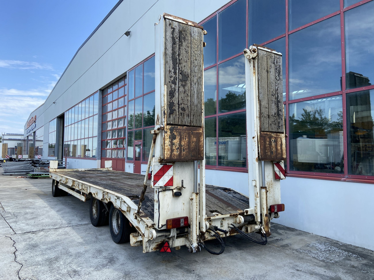 Müller Mitteltal PT 30 3 Achs Tieflader 9,20 m Ladefläche - Lavloader tilhenger: bilde 2 Müller Mitteltal PT 30 3 Achs Tieflader 9,20 m Ladefläche - Lavloader tilhenger: bilde 2