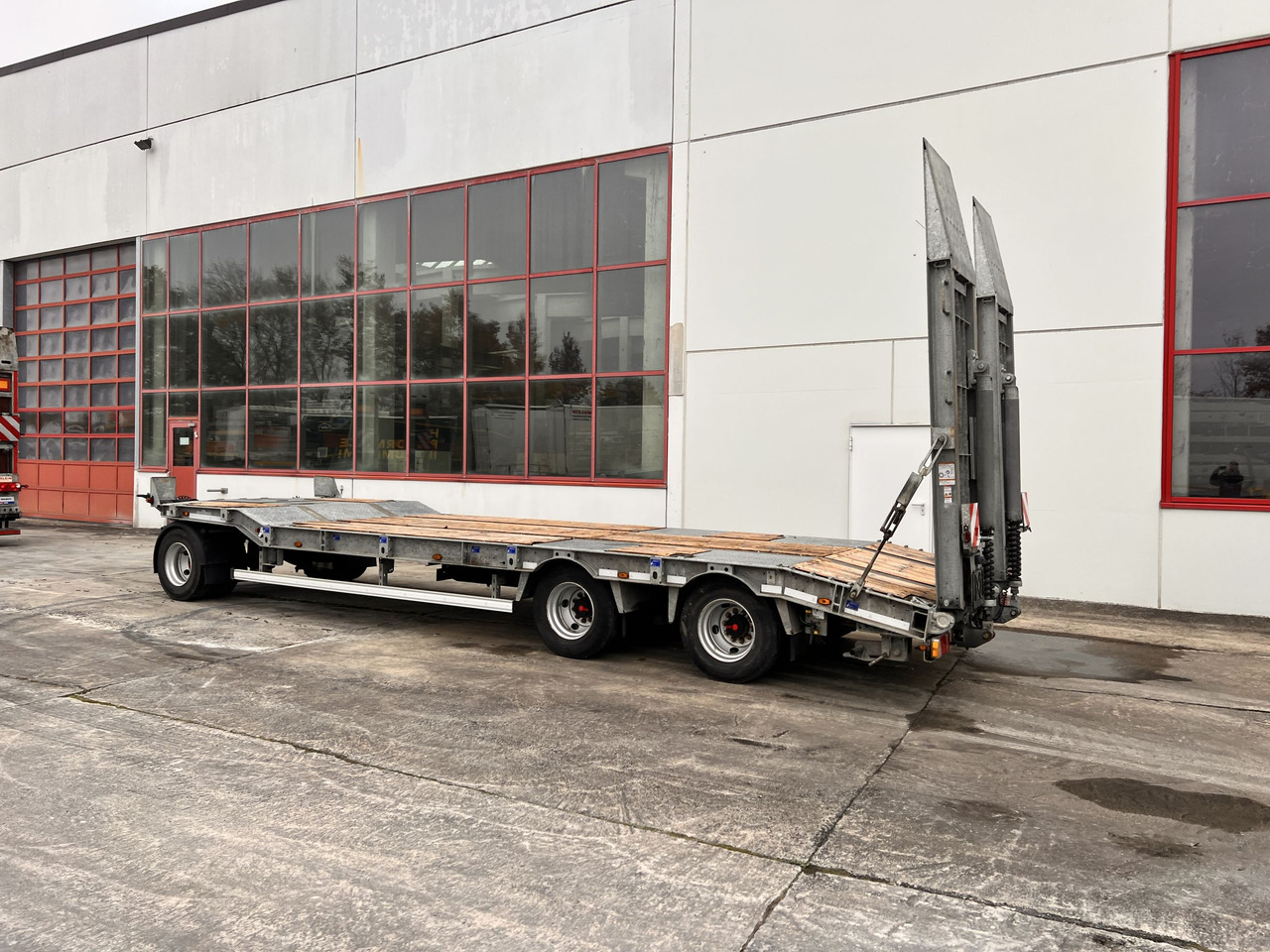 T3 3 Achs Tiefladeranhänger, wenig Benutzt - Lavloader tilhenger: bilde 5 T3 3 Achs Tiefladeranhänger, wenig Benutzt - Lavloader tilhenger: bilde 5