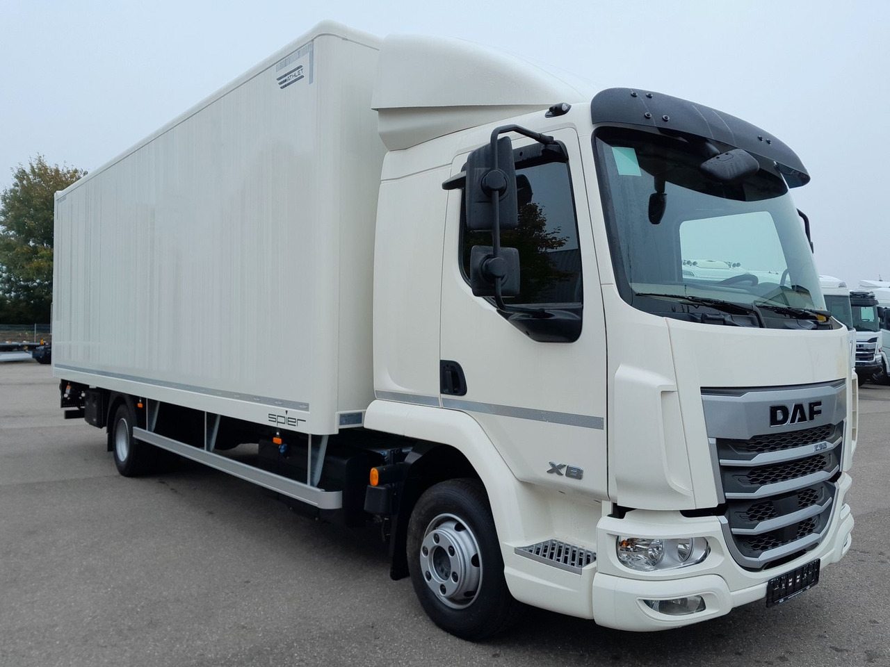 DAF FA XB 230 12t - Skapbil: bilde 2 DAF FA XB 230 12t - Skapbil: bilde 2