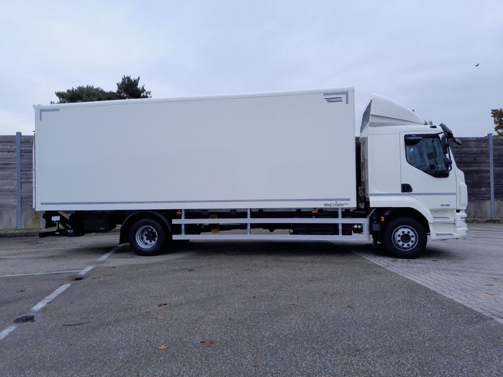 DAF FA XB 290 16t Spier Plywoodkoffer - Skapbil: bilde 4 DAF FA XB 290 16t Spier Plywoodkoffer - Skapbil: bilde 4