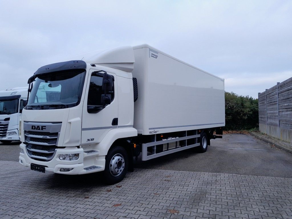 DAF FA XB 290 16t Spier Plywoodkoffer - Skapbil: bilde 1 DAF FA XB 290 16t Spier Plywoodkoffer - Skapbil: bilde 1