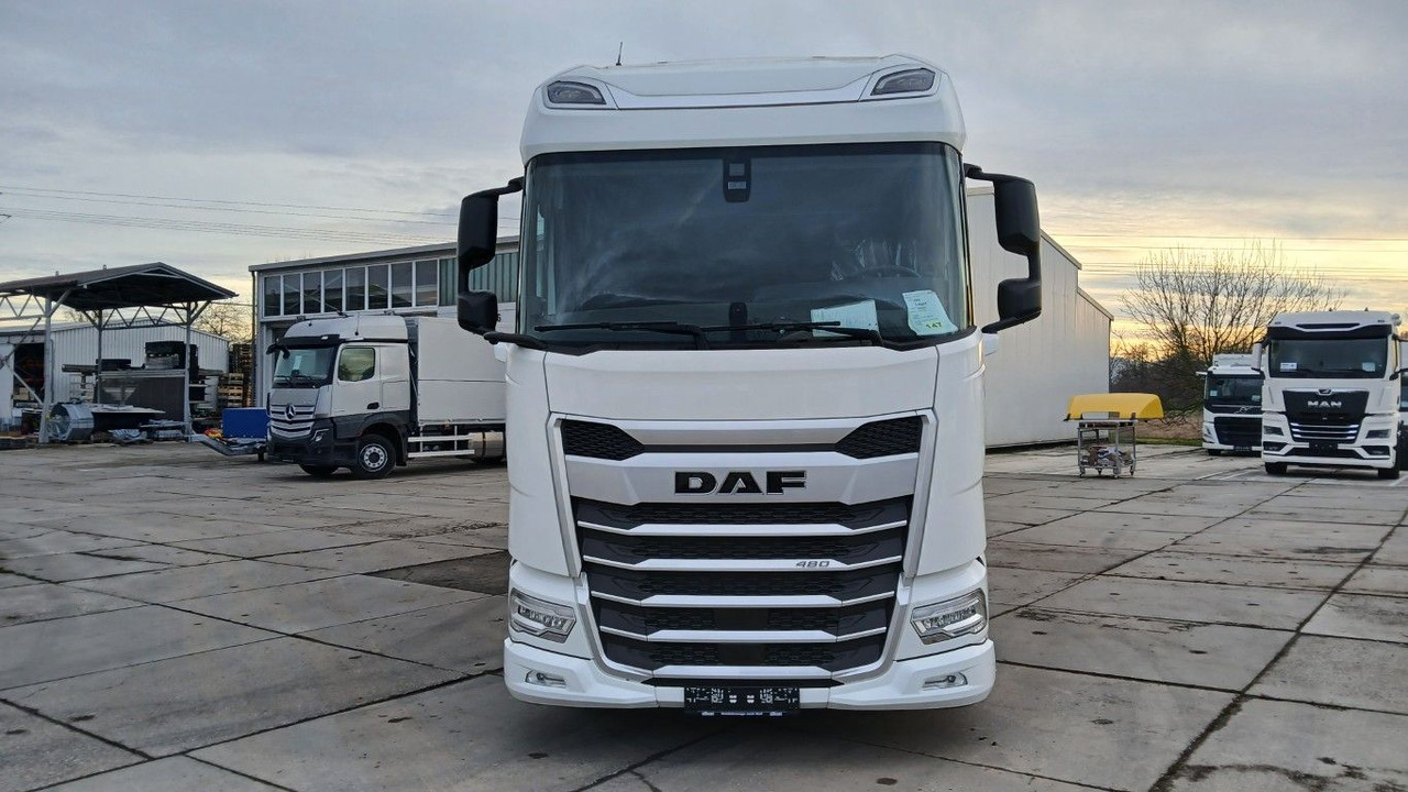 DAF FAN XG 480 Swing-Board-Aufbau Mitnahmestapler - Distribusjon av drikkevarer lastebil: bilde 3 DAF FAN XG 480 Swing-Board-Aufbau Mitnahmestapler - Distribusjon av drikkevarer lastebil: bilde 3