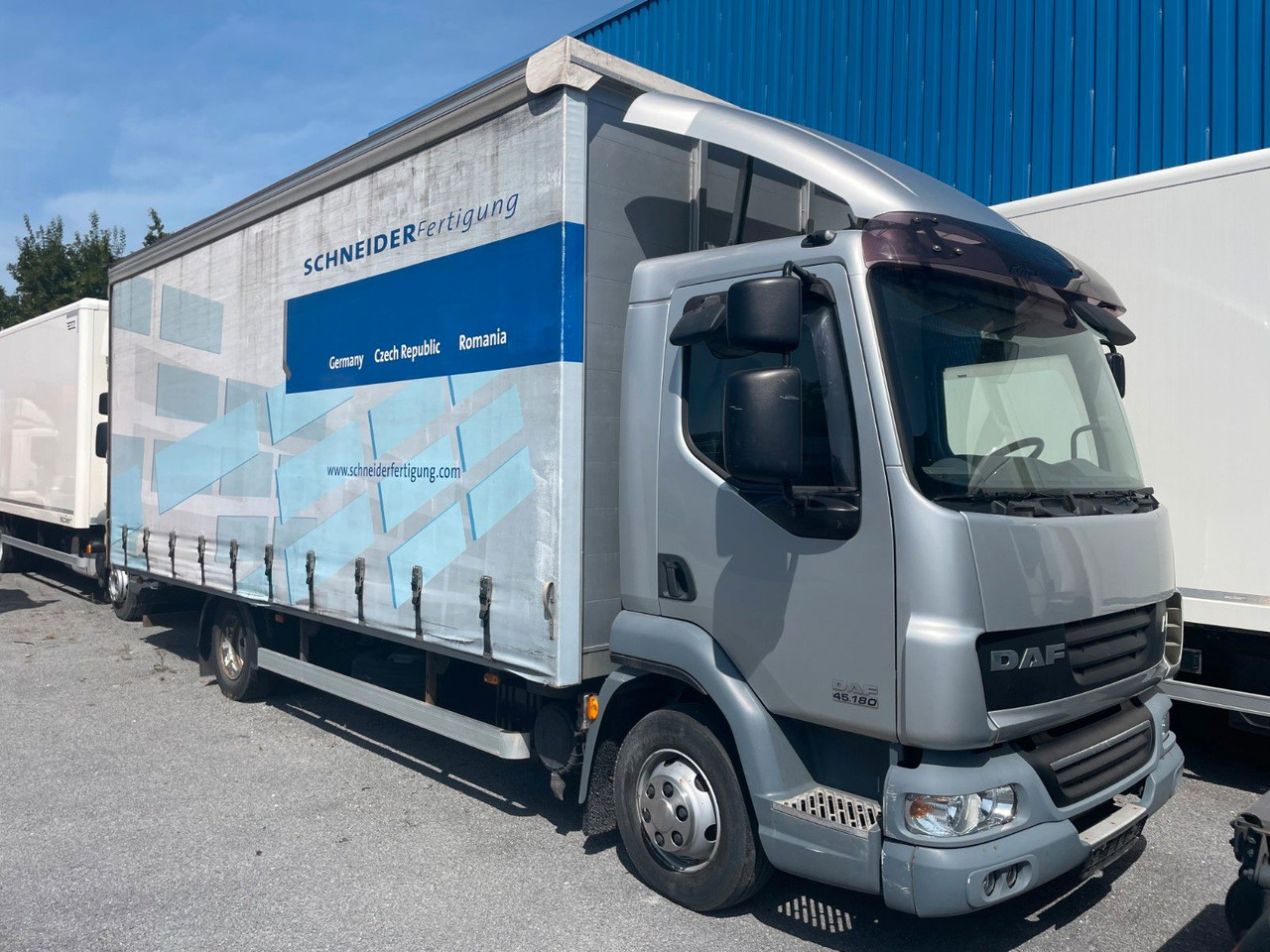DAF LF45.180 - Varebil med kapell: bilde 1 DAF LF45.180 - Varebil med kapell: bilde 1