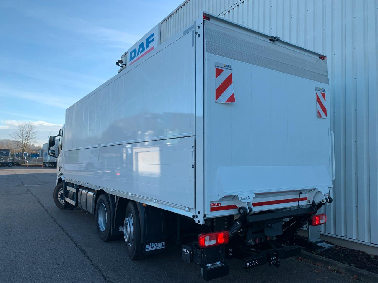 DAF XD 450 FAN Fahrgestell DAF XD 450 FAN Swing-Board-Aufbau - Chassis lastebil: bilde 4 DAF XD 450 FAN Fahrgestell DAF XD 450 FAN Swing-Board-Aufbau - Chassis lastebil: bilde 4